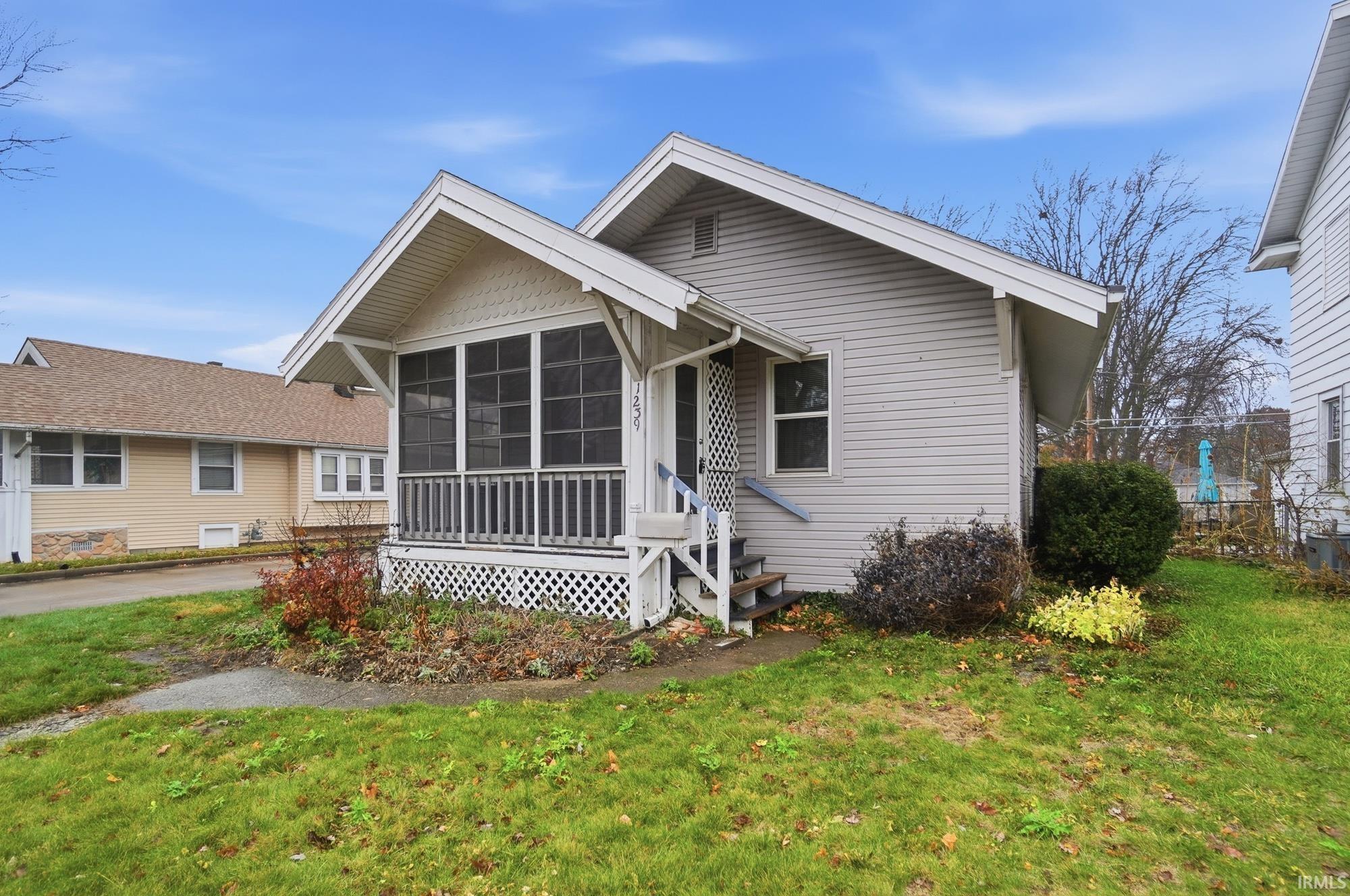 1239 Charlotte Avenue